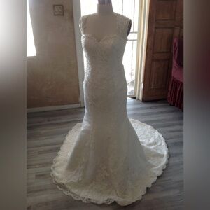 Wedding dress for sell
